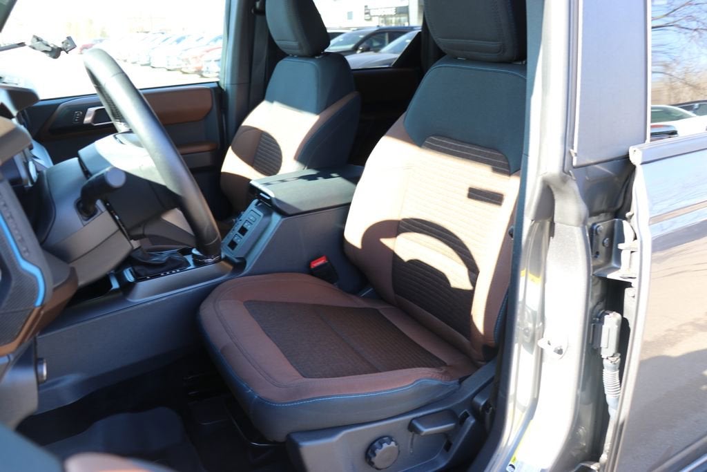 2023 Ford Bronco Base