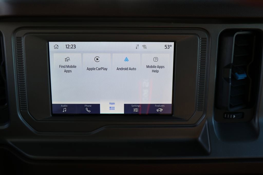 2023 Ford Bronco Base