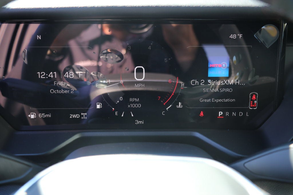 2027 GMC Acadia Elevation