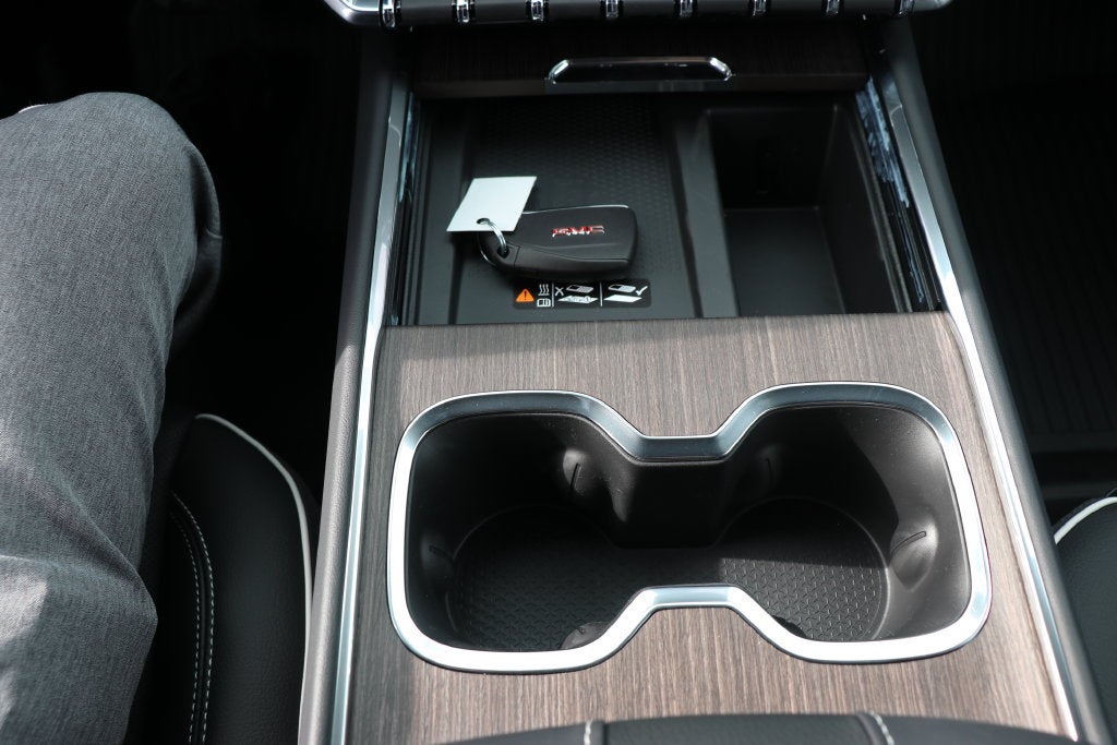 2027 GMC Acadia Denali