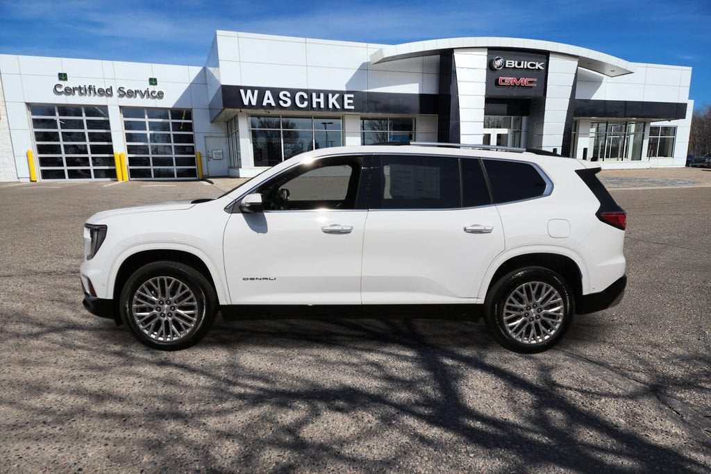 2026 GMC Acadia Denali