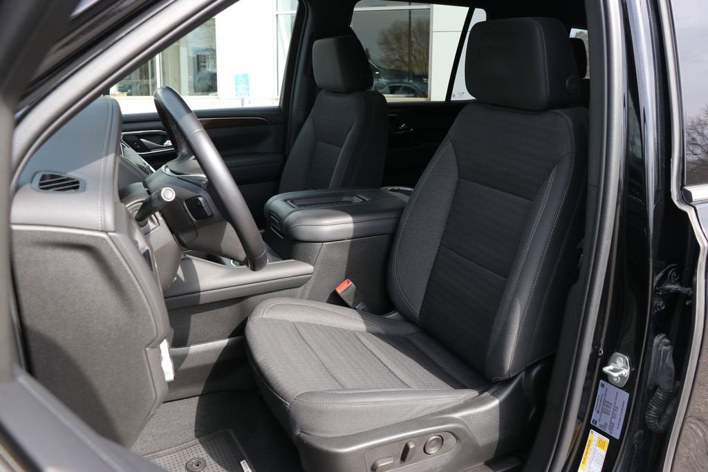 2022 GMC Yukon SLE