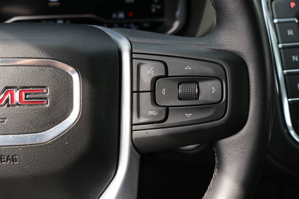 2022 GMC Yukon SLE