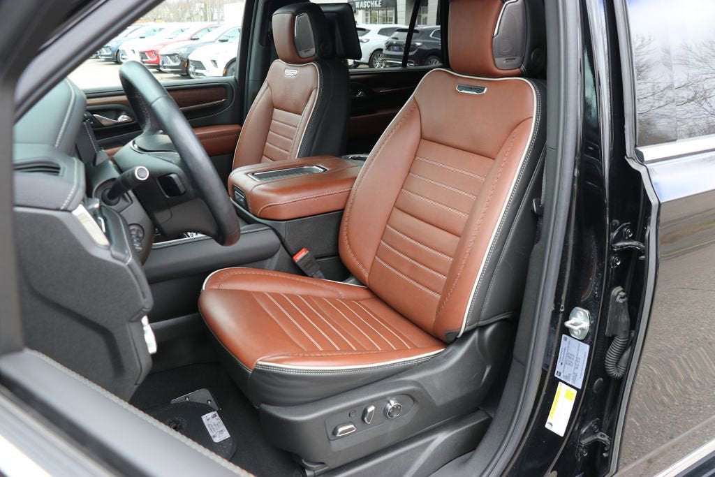 2024 GMC Yukon Denali Ultimate