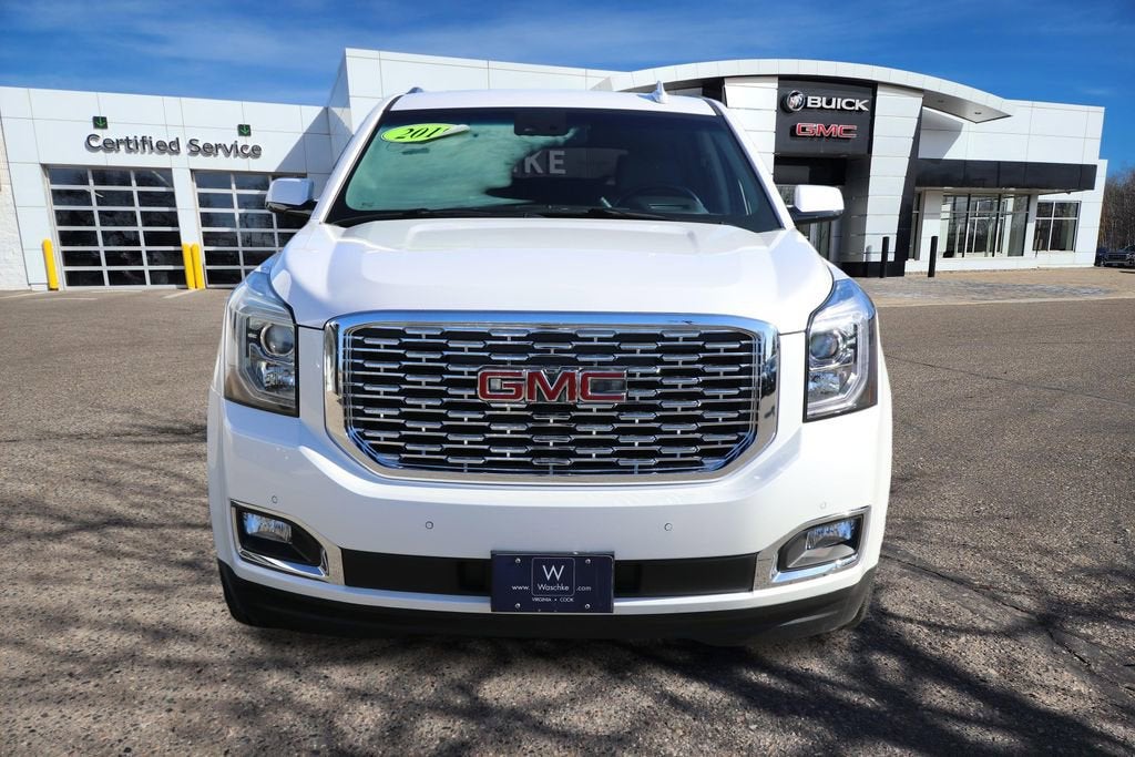 Used 2019 GMC Yukon XL Denali with VIN 1GKS2HKJ9KR140476 for sale in Virginia, Minnesota