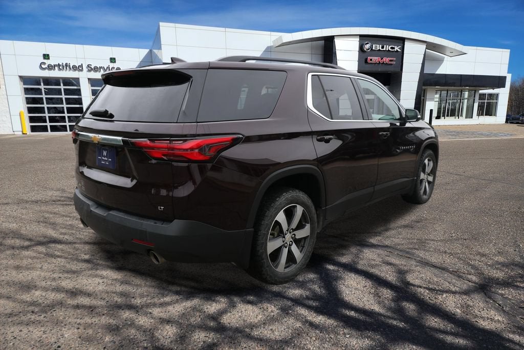 2023 Chevrolet Traverse LT Leather