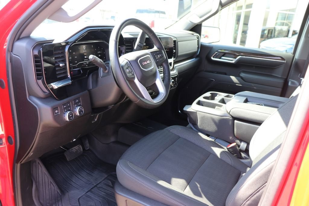 2024 GMC Sierra 1500 SLE