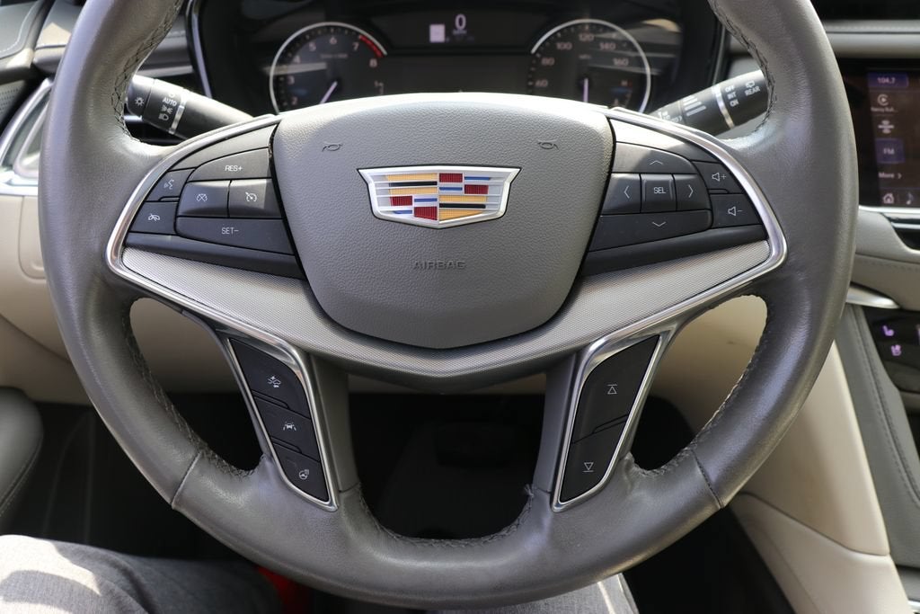 2021 Cadillac XT5 FWD Premium Luxury