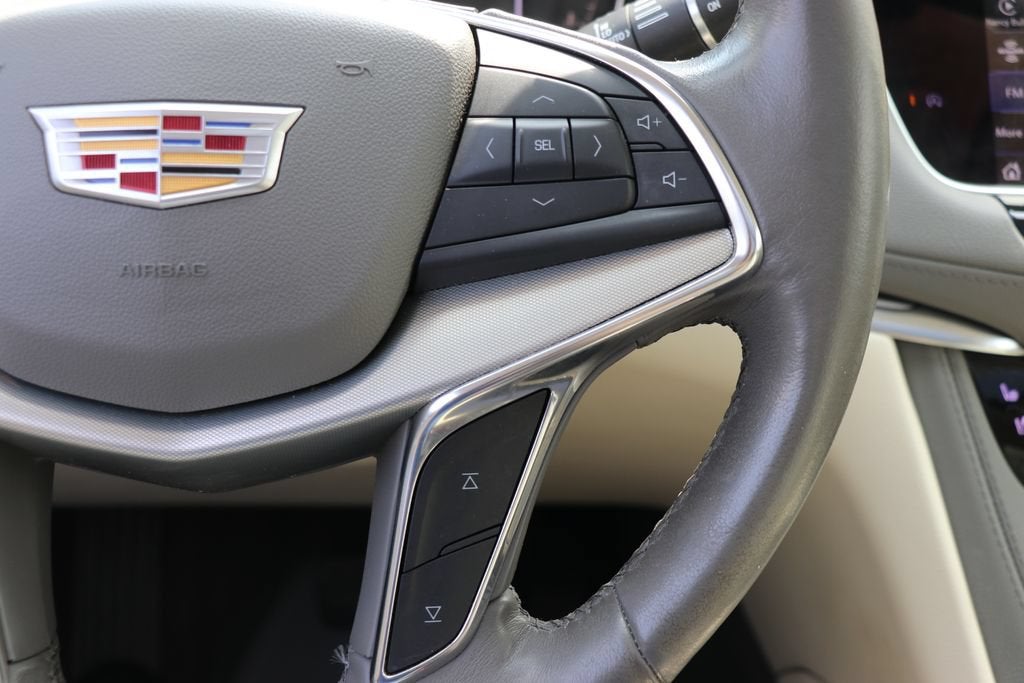 2021 Cadillac XT5 FWD Premium Luxury