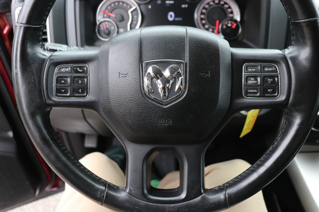 2018 RAM 1500 Big Horn Crew Cab 4x4 5'7" Box