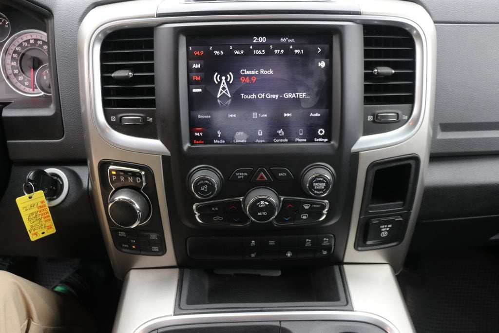 2018 RAM 1500 Big Horn Crew Cab 4x4 5'7" Box