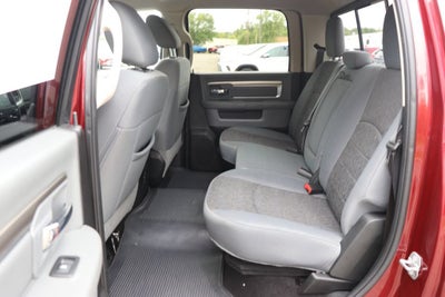 2018 RAM 1500 Big Horn Crew Cab 4x4 5'7" Box