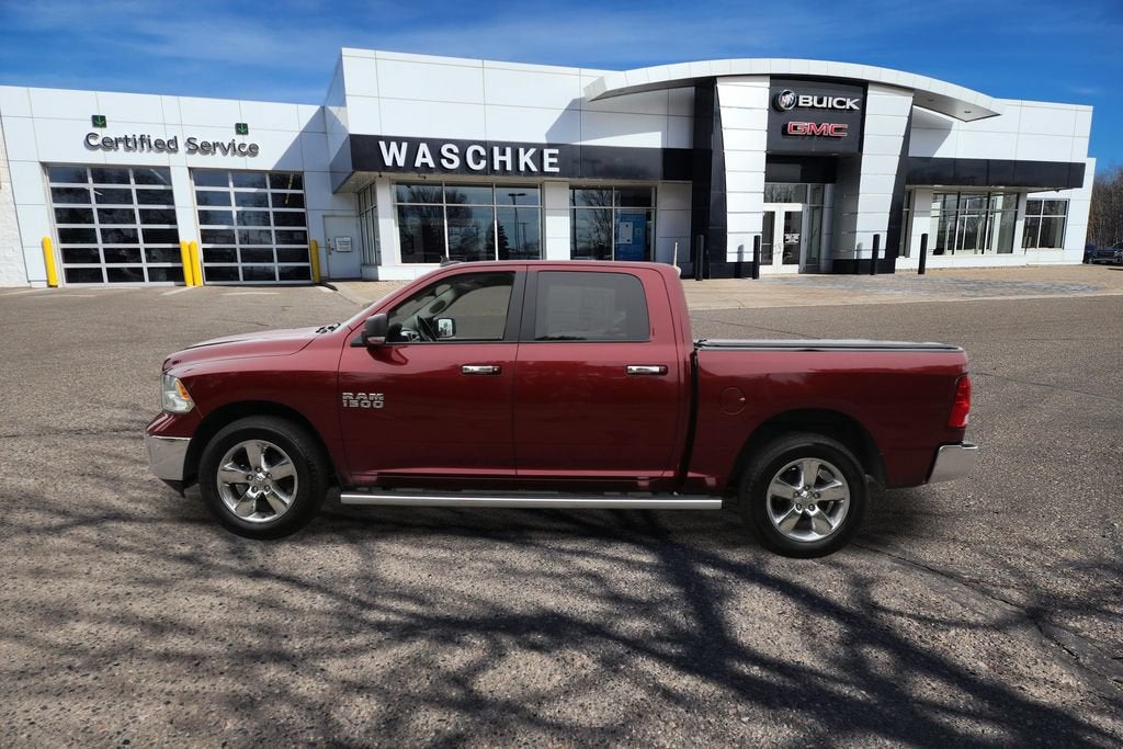 2018 RAM 1500 Big Horn Crew Cab 4x4 5'7" Box