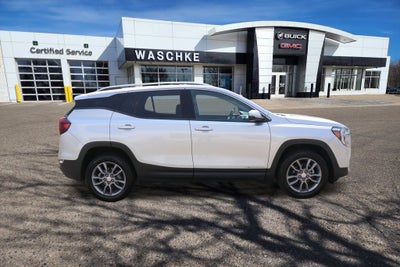 2022 GMC Terrain SLT