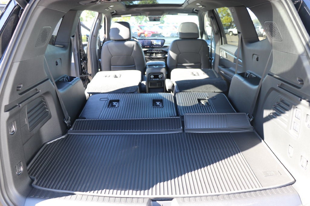 2027 Buick Enclave Avenir