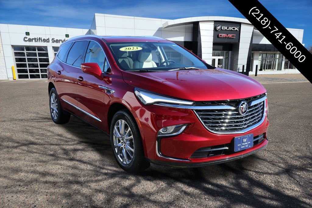 2023 Buick Enclave Essence