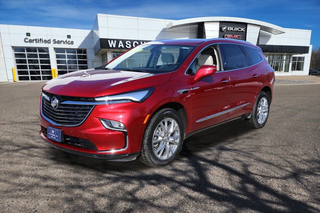 2023 Buick Enclave Essence
