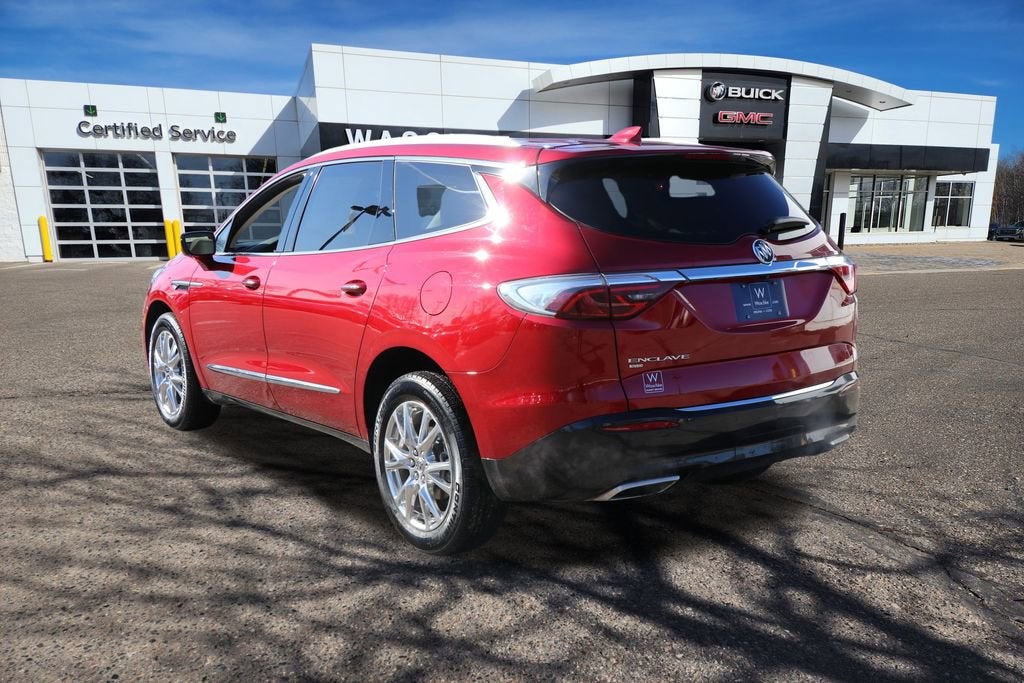 2023 Buick Enclave Essence