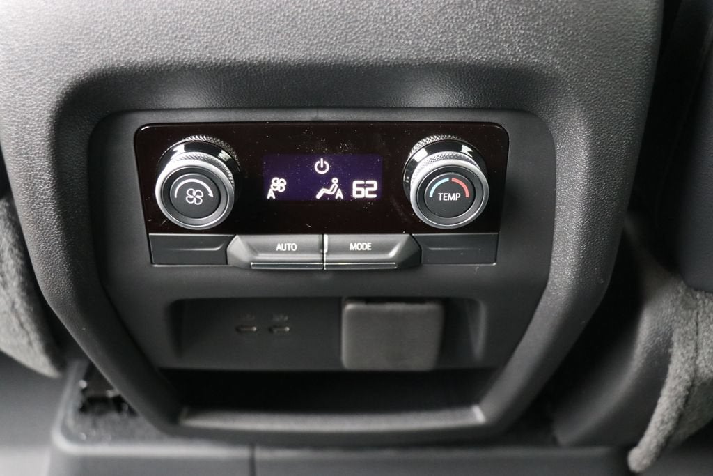2026 Buick Enclave Sport Touring - Photo 30