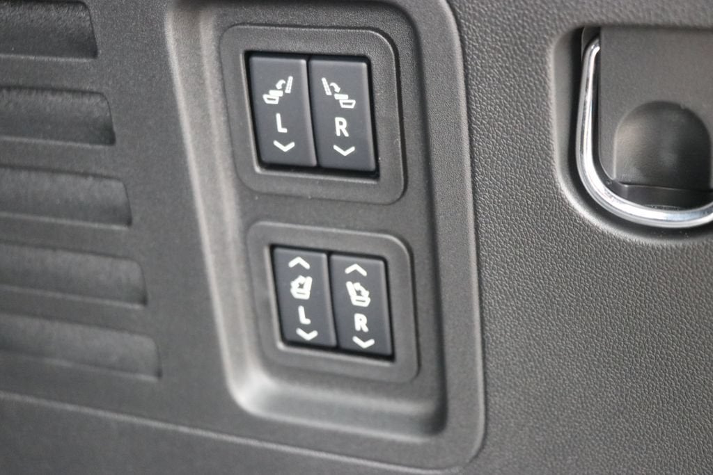2026 Buick Enclave Sport Touring - Photo 35