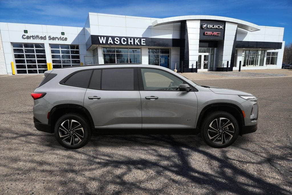 2026 Buick Enclave Sport Touring - Photo 8