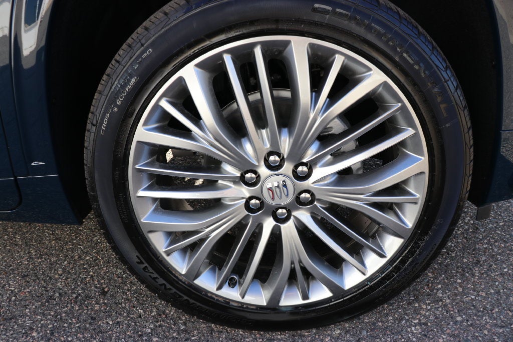 2027 Buick Enclave Avenir